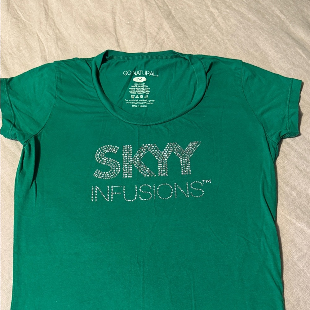 Green Short Sleeve Women's Tee